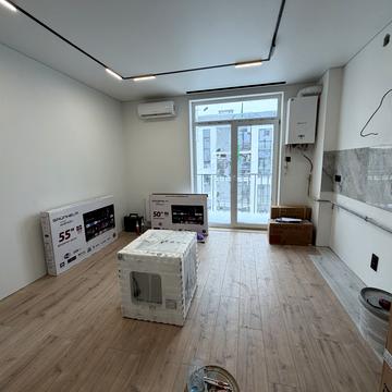 Капушанська вул., (Будинок 2)