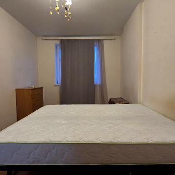 Торгова вул., 11