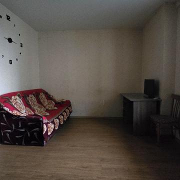 Торгова вул., 13