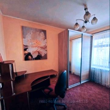 Золота вул. (), 17