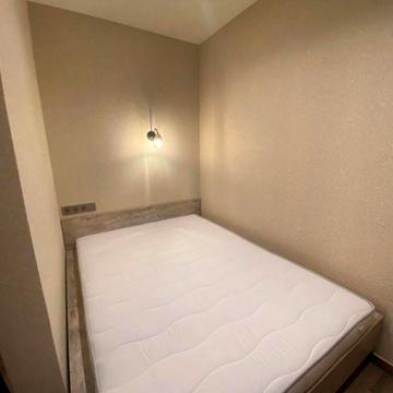 Михайла Донця вул., 2-Б