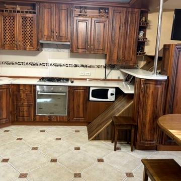 Лісова вул.