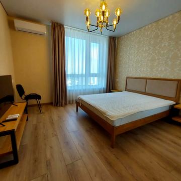 Митрополита Василя Липківського вул. (Урицького), 38