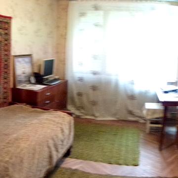 Михайла Донця вул., 27