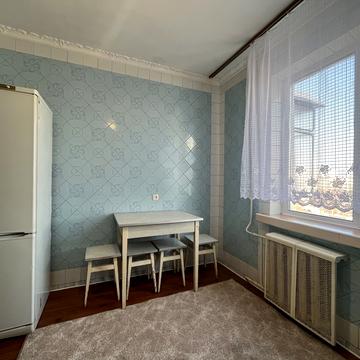 Незалежності бульв. (50 років Жовтня), 6-Б