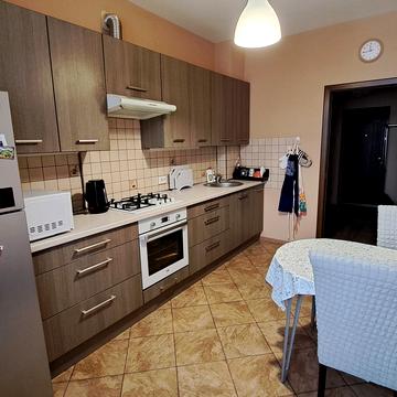 Червоної Калини просп., 64