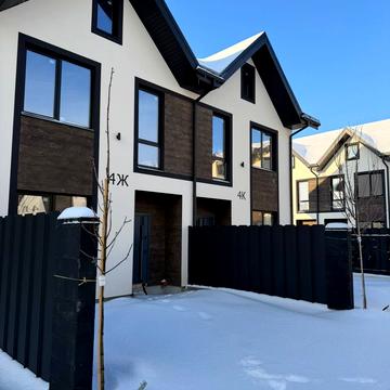 Захисників України вул. (Вокзальна)