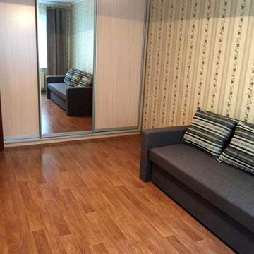 Єлизавети Чавдар вул., 28