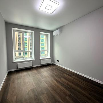 Щаслива вул., (Будинок 20/9)