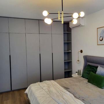 Джона Маккейна вул. (Івана Кудрі), 1-Б