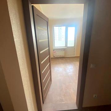 Героїв Енергетиків вул., (Будинок 1)