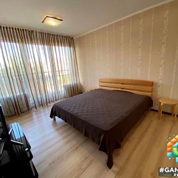 Слобожанська вул. (8 Березня), 11