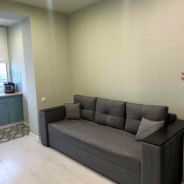 Академіка Шалімова вул., 70