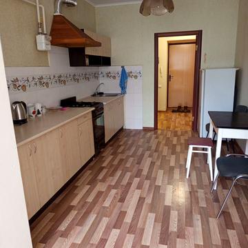 Зарічанська вул., 11л