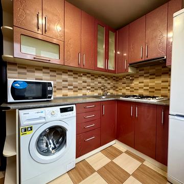 Академіка Павлова вул., 132б