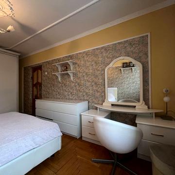 Коперніка вул., 40а