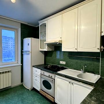 Оболонський просп., 34