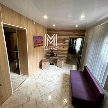 Чоботарська вул., 37/39