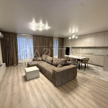 Васильківська вул., 37-Г