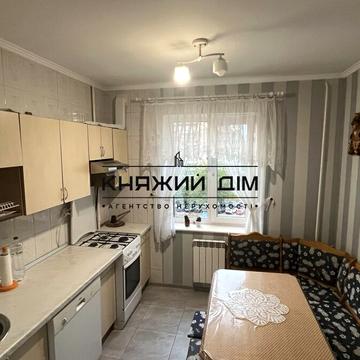 Миколи Бажана просп., 7-Б