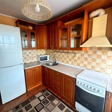 Наукова вул., 30