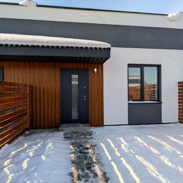 Весняна вул.