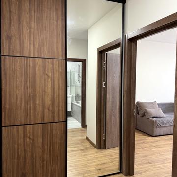 Микільсько-Слобідська вул., 10