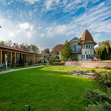 Садова вул.