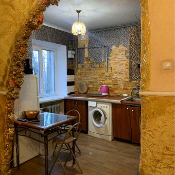 Академічна вул. (Піонерська), 24