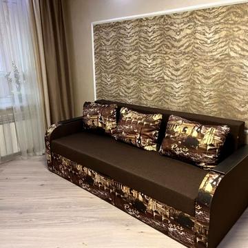 Сонячна Набережна вул. (Маршала Малиновського), 10