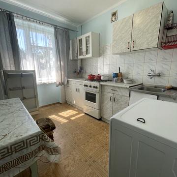 Тараса Шевченка вул., 376