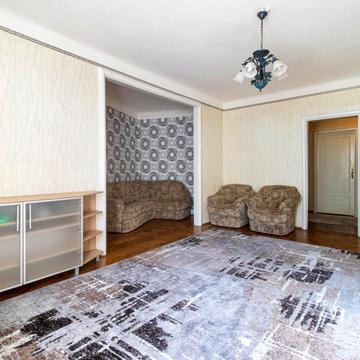 Київська вул., 24