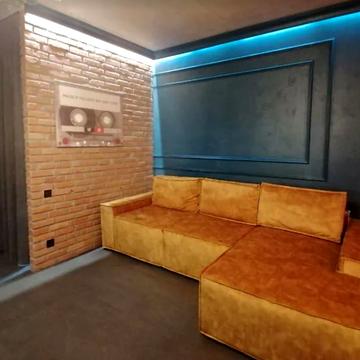 Грецька вул., 2