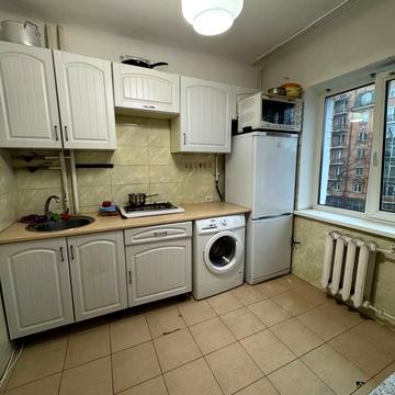 Івана Мазепи вул. (Січневого Повстання), 7