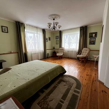 Соснова вул. (Красовського)