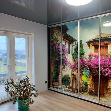 Івана Купала, 17