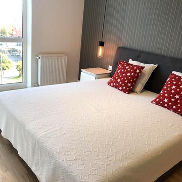 Вячеслава Чорновола просп. (), 69а