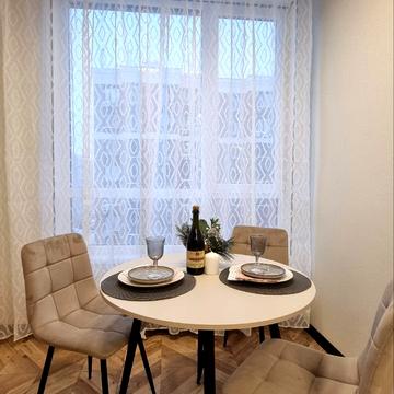 Свободи вул., 3-С