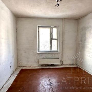 Йорданська вул. (Лайоша Гавро), 1-А