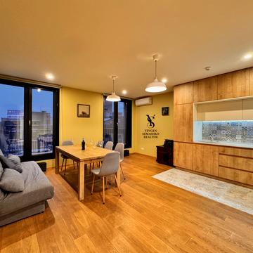 Антоновича вул. (Горького), 74