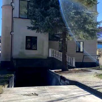 Північна вул., 22