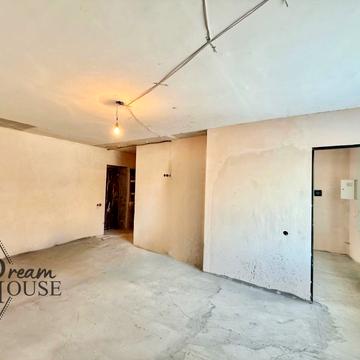 Луцька вул., 26