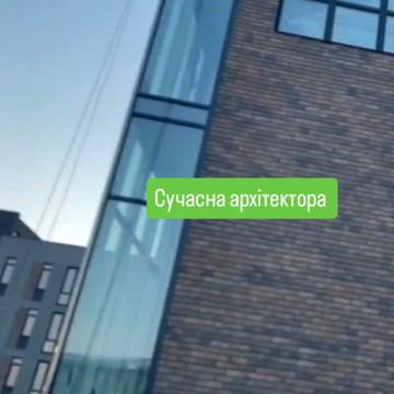 Полковника Гуляєва просп. (Маршала Жукова), 111