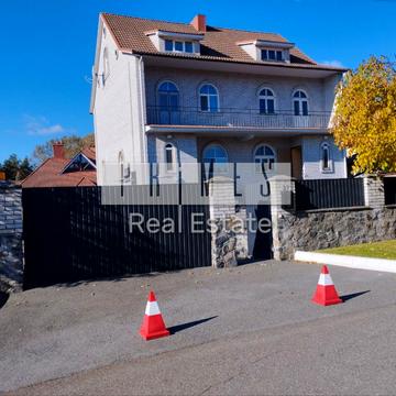 Незалежності вул.