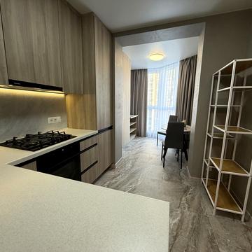 Мартинова просп., (вул. Радісна, 6)