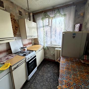 Євгена Танцюри вул., 44