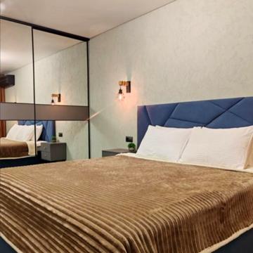 Велика Арнаутська вул., 18