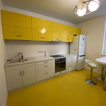 Василя Симоненка вул., 5-А