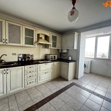 Вовчинецька вул., 68