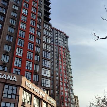 Академіка Філатова вул., (Будинок 4)